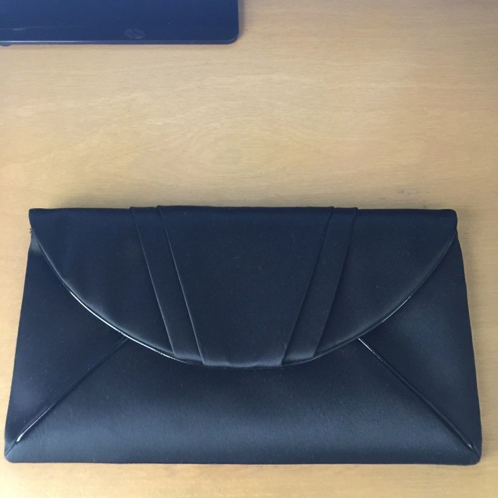 Kathy Landry Satin Clutch‎ Black